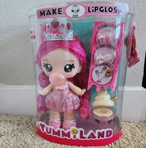 Yummiland Large Doll + Lipgloss Pet- Bianca Bubblegum